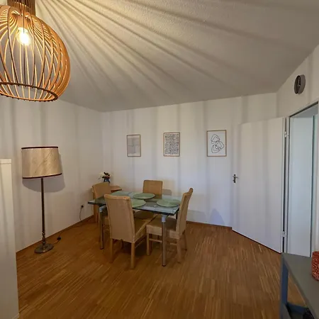 Beautiful With Skyline Views 70qm Appartement Bad Homburg vor der Höhe