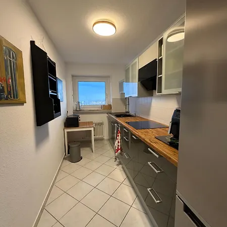 Beautiful With Skyline Views 70qm *